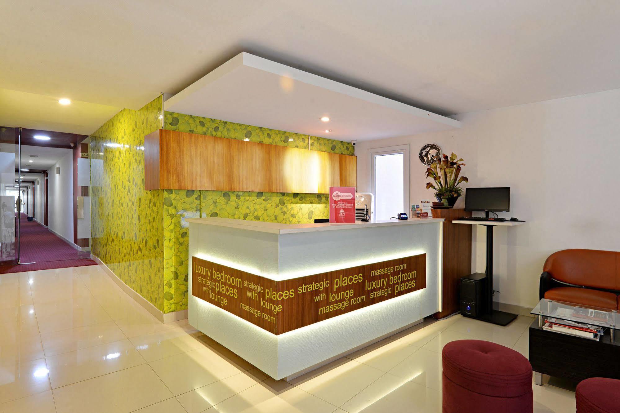 Zen Rooms Basic Tangerang Aeropolis Buitenkant foto